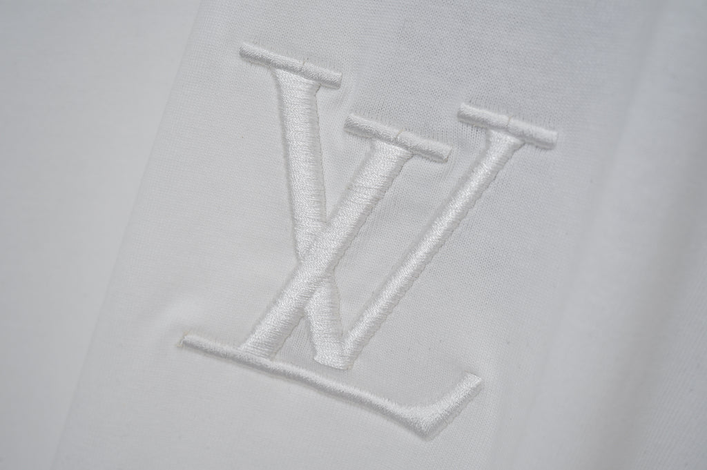 U1R76E21 Popular T-shirts