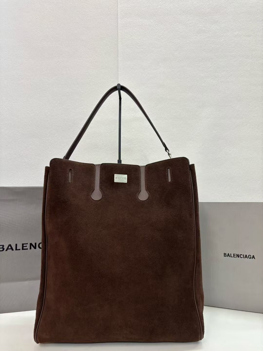 B1P36J121 Popular leather bag