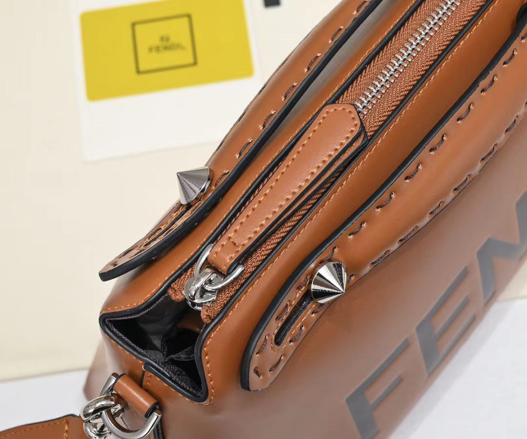 B12X44F321 Popular    leather bag 