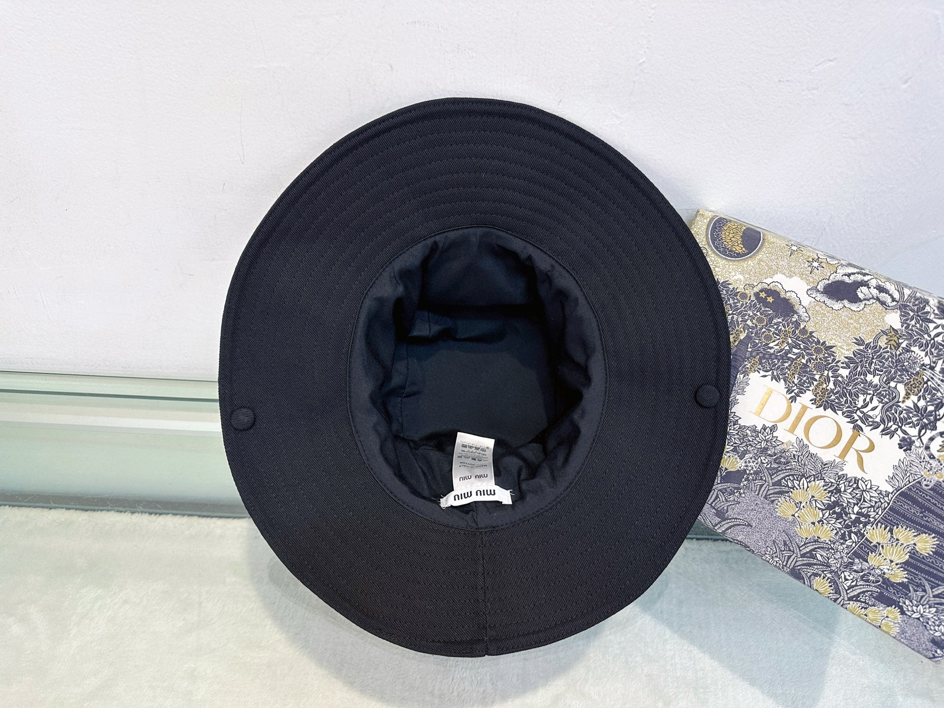 M1N76A2 Popular hats