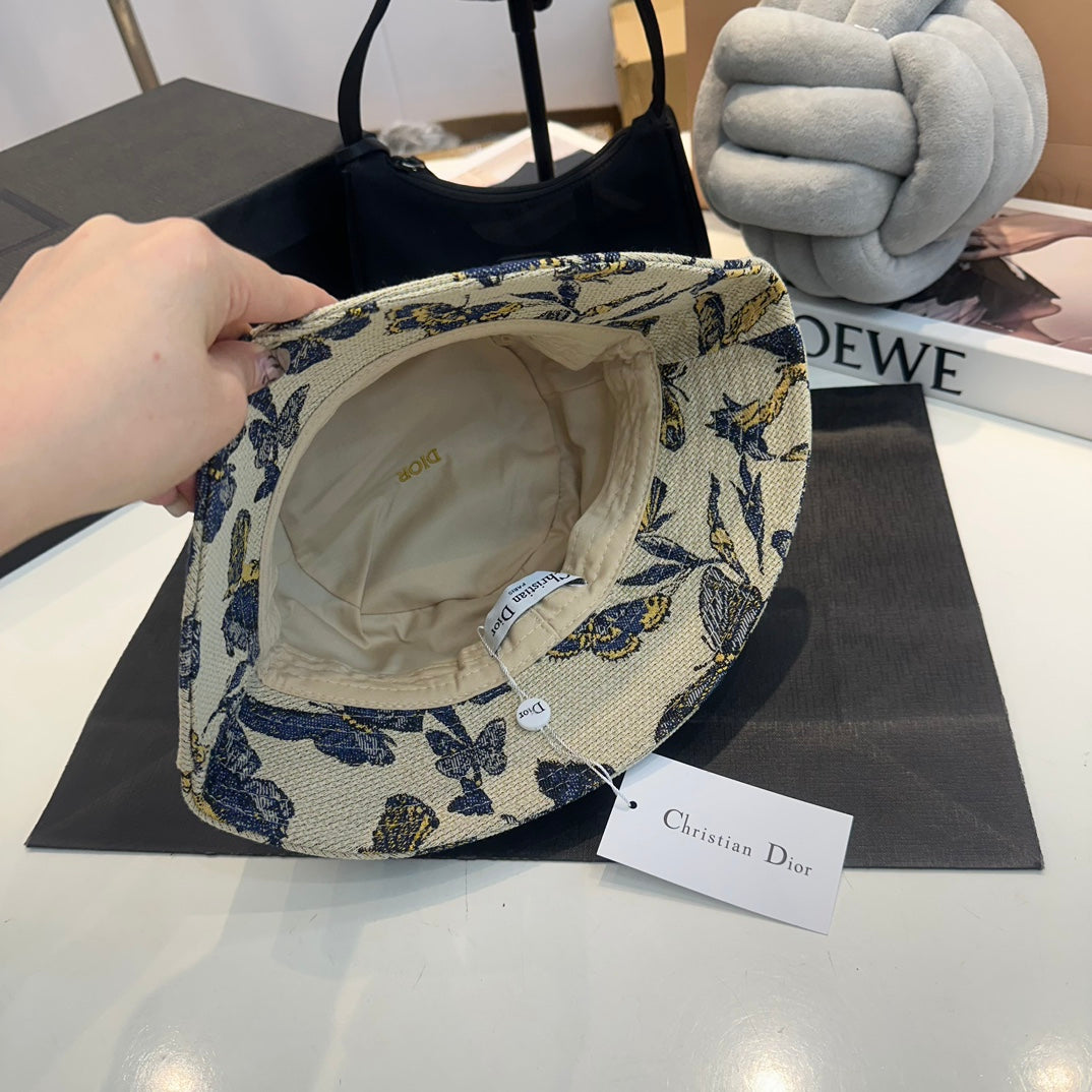 M1Z45D553 Popular  hats