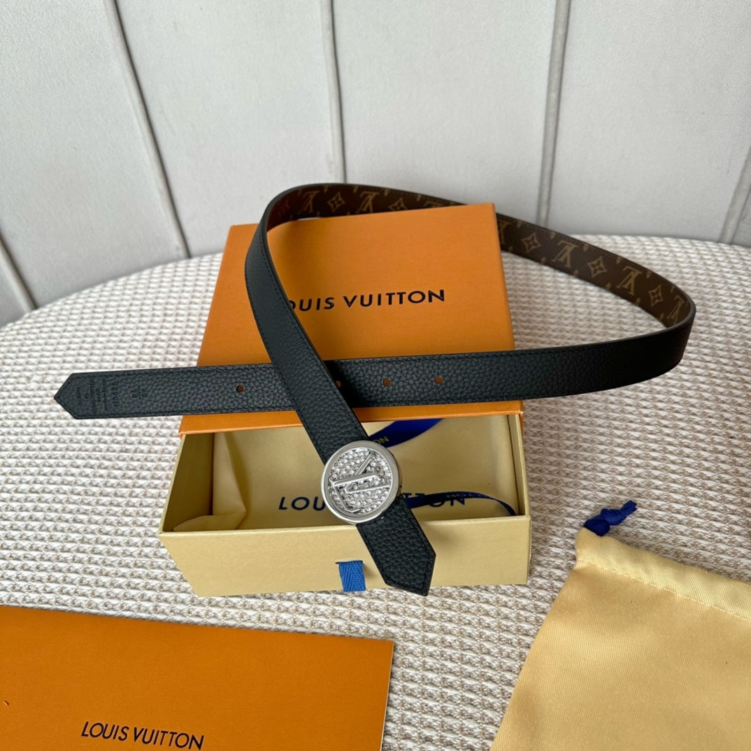P1Q64E71 Popular  High quality belt With full package