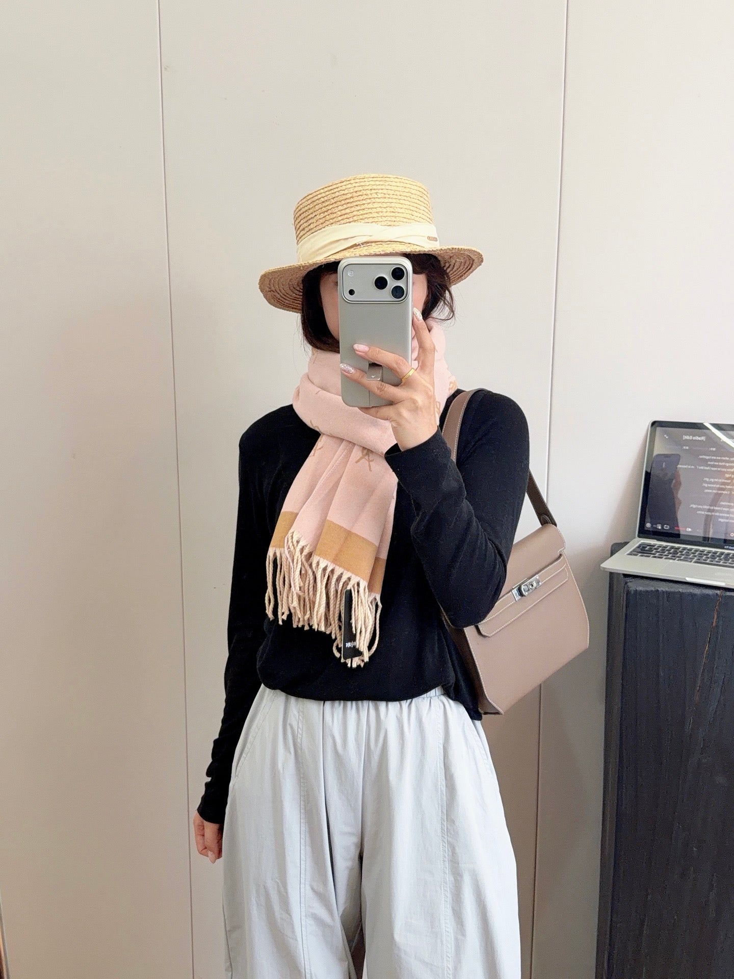 W1R86SL1  Popular Winter Scarves