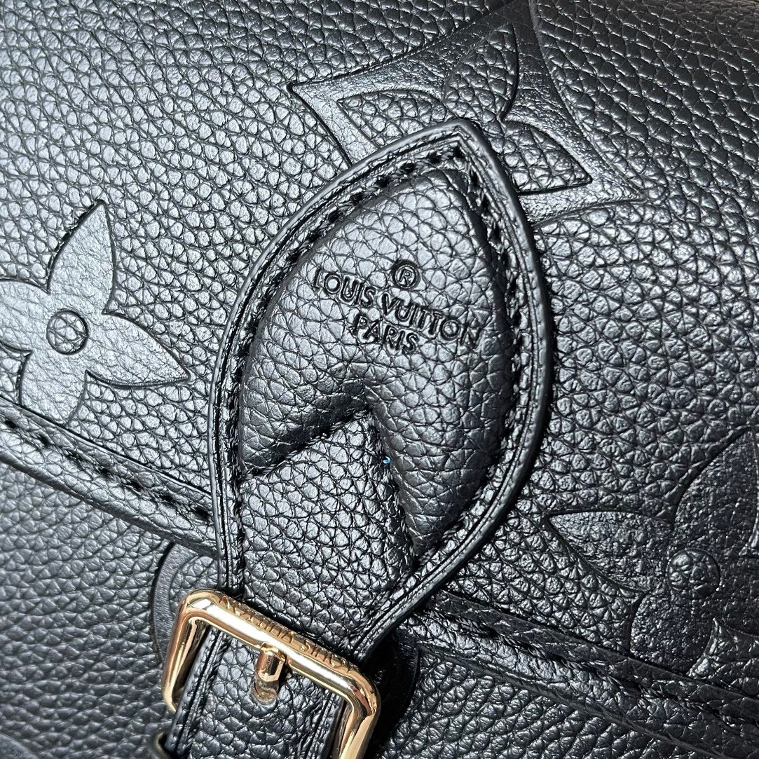 B1P36E38 Popular leather bag