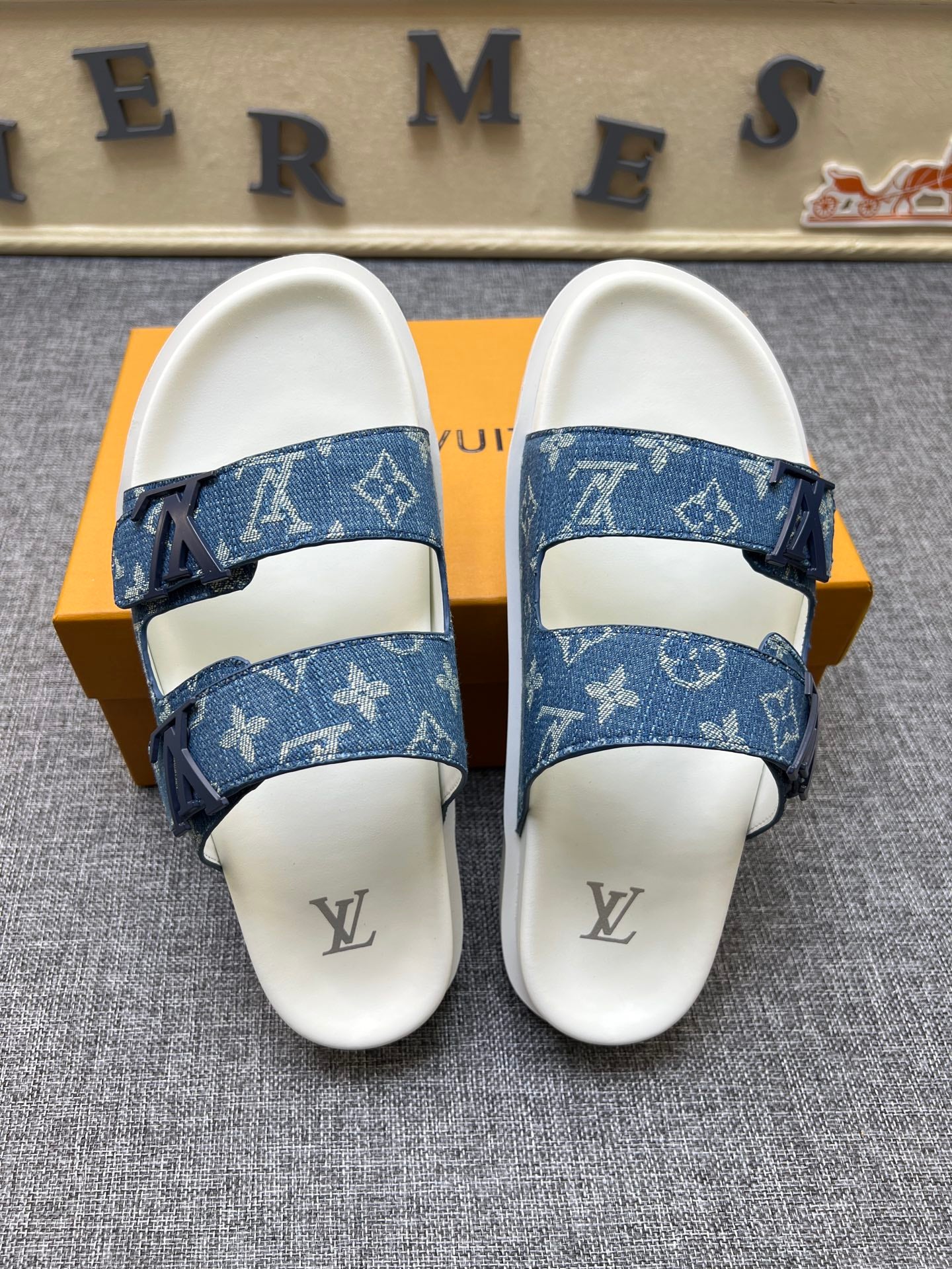 Z5R35E2 Popular Slippers shoes