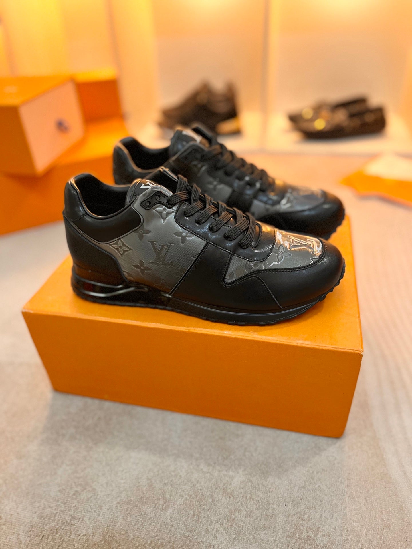 Z2Q95E100 Popular high-quality  shoes