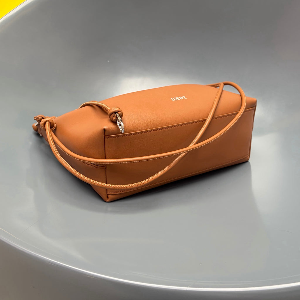 B1R66A13 Popular leather bag