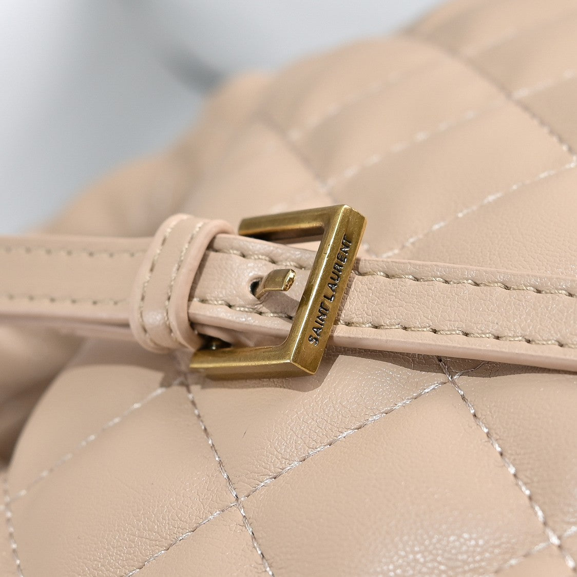 B1N36SL19 Popular  leather  Purse bag
