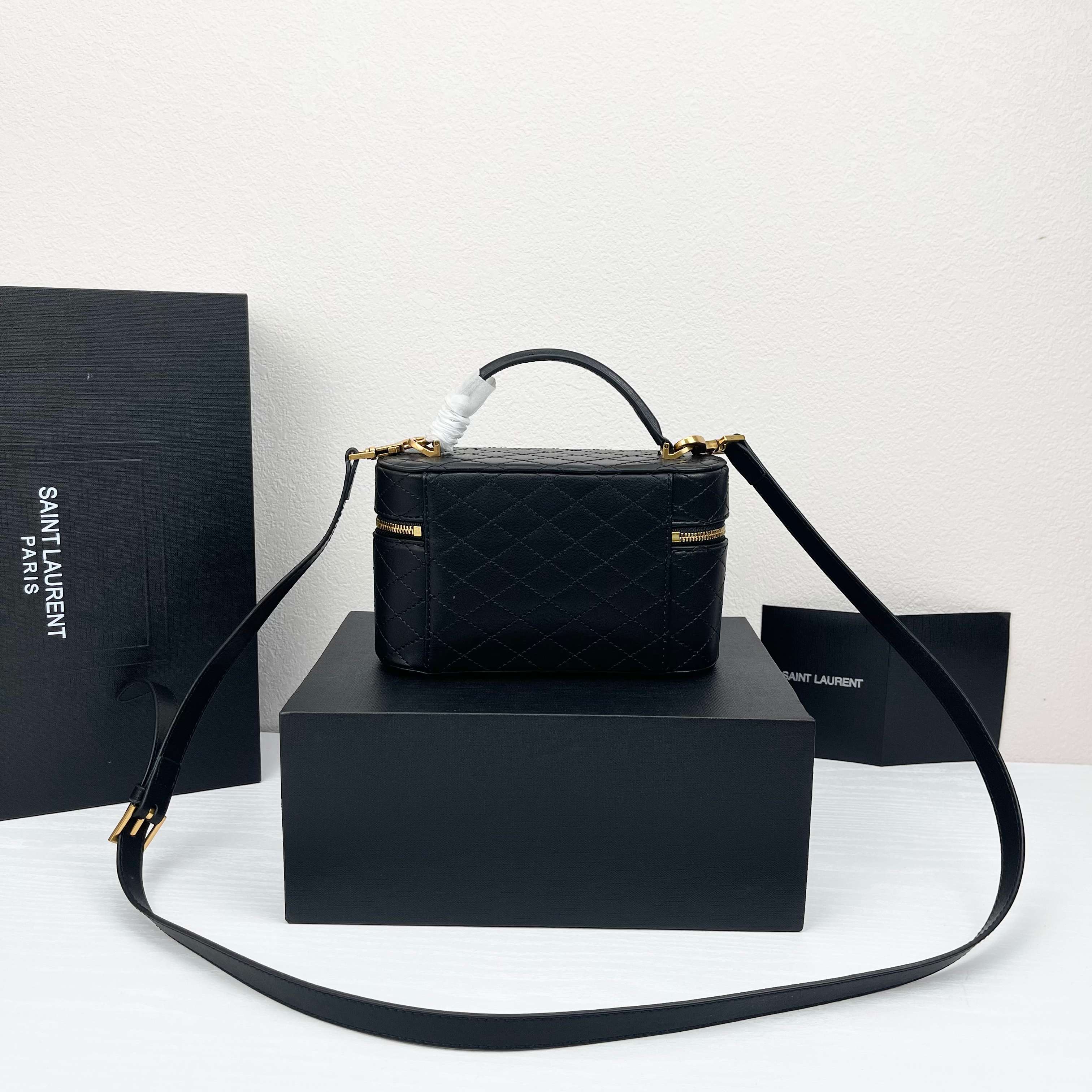 B1P76SL3 Popular leather bag