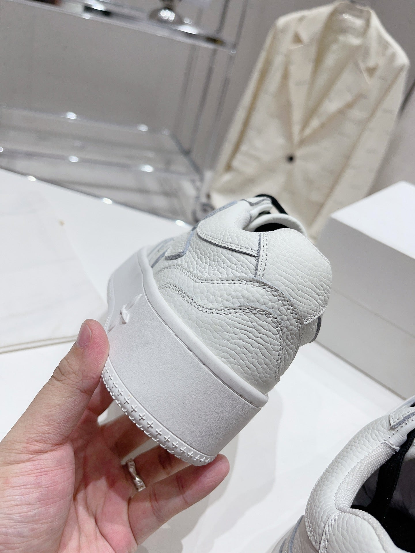 Z1Q105A345 Popular  Shoes