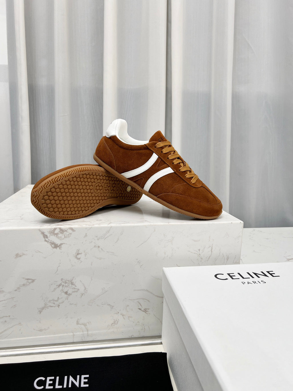 Z2Q105N270 Popular high-quality Shoes
