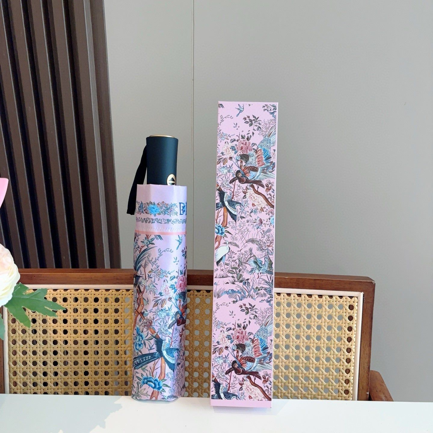 J1R85D38 Popular UV resistant umbrella