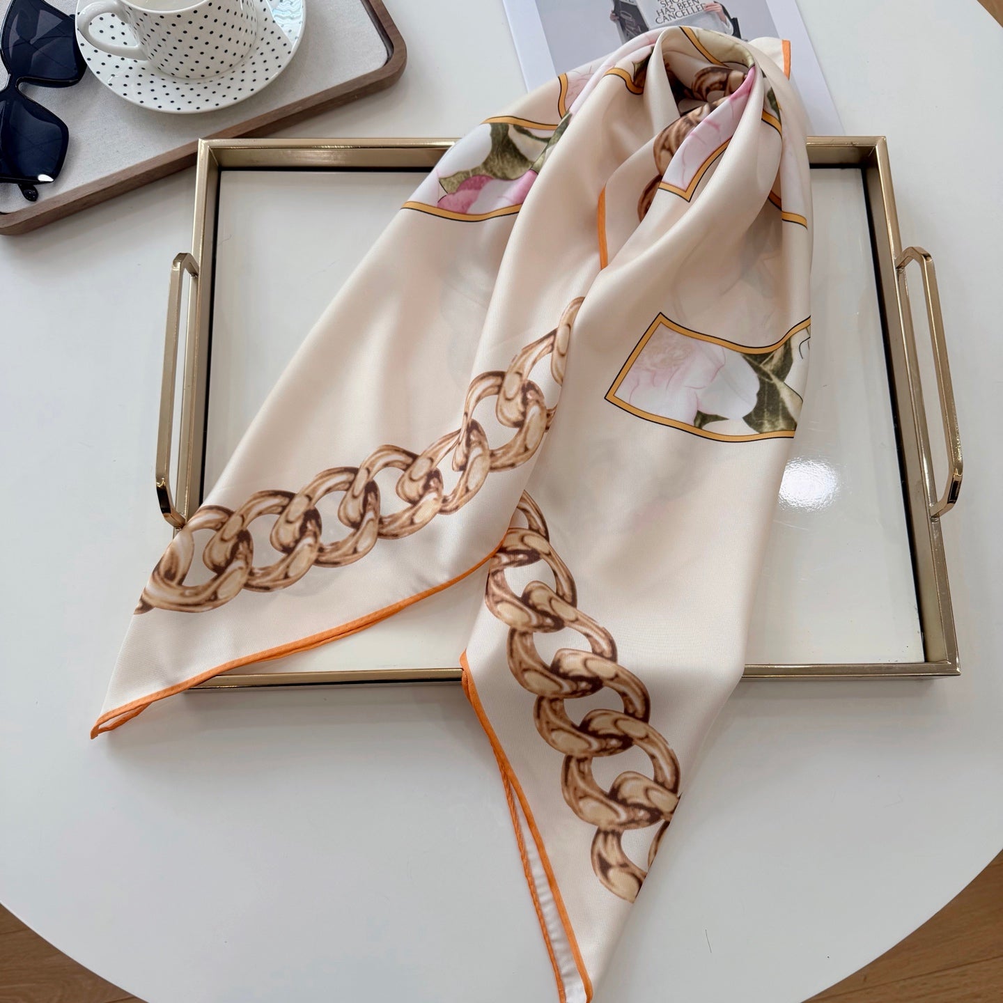 W1N36C16 Popular Silk Scarve