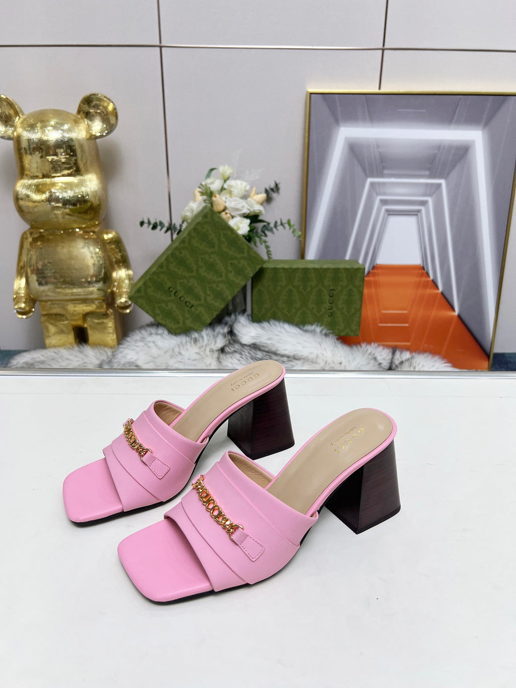 Z2N75B11  Popular leather High heels