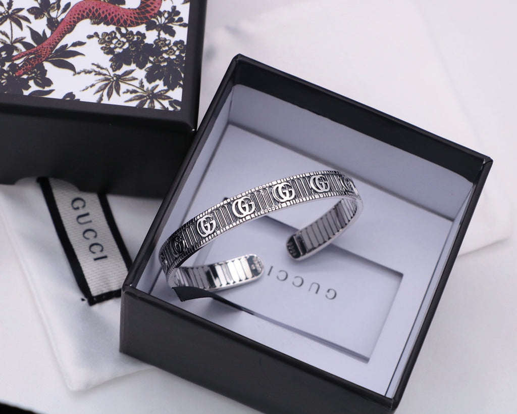 X1Z54B411K  Popular Bracelets