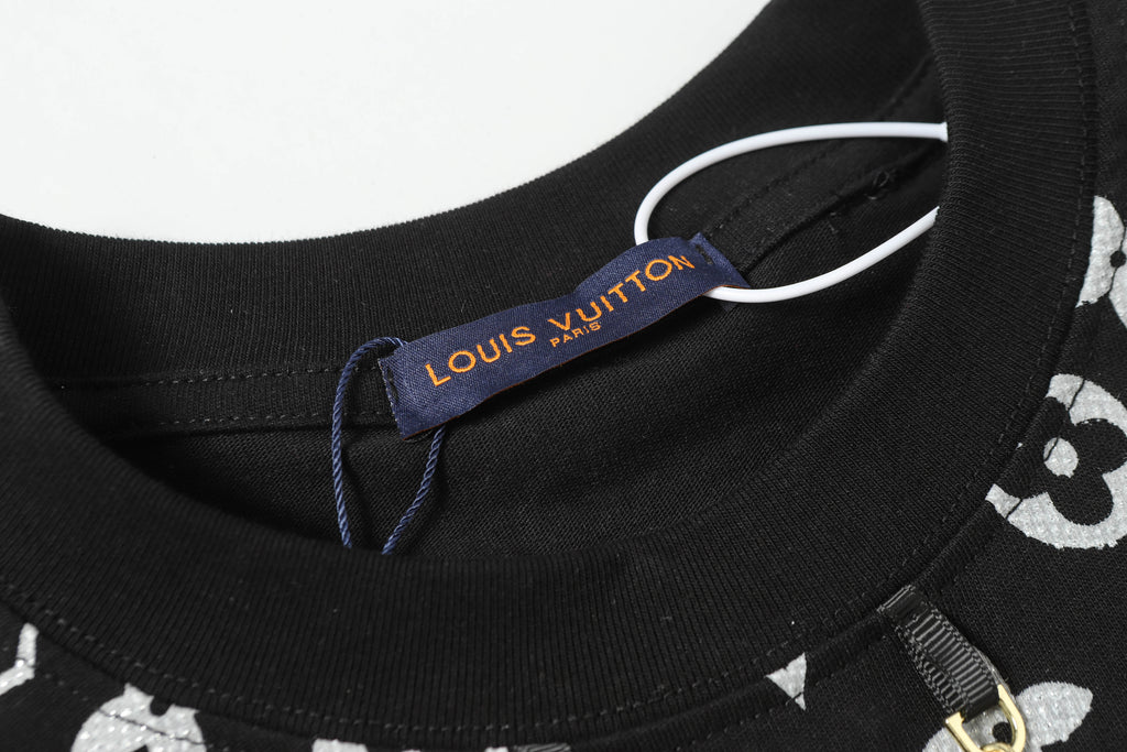 U1R45E152 Popular T-shirt