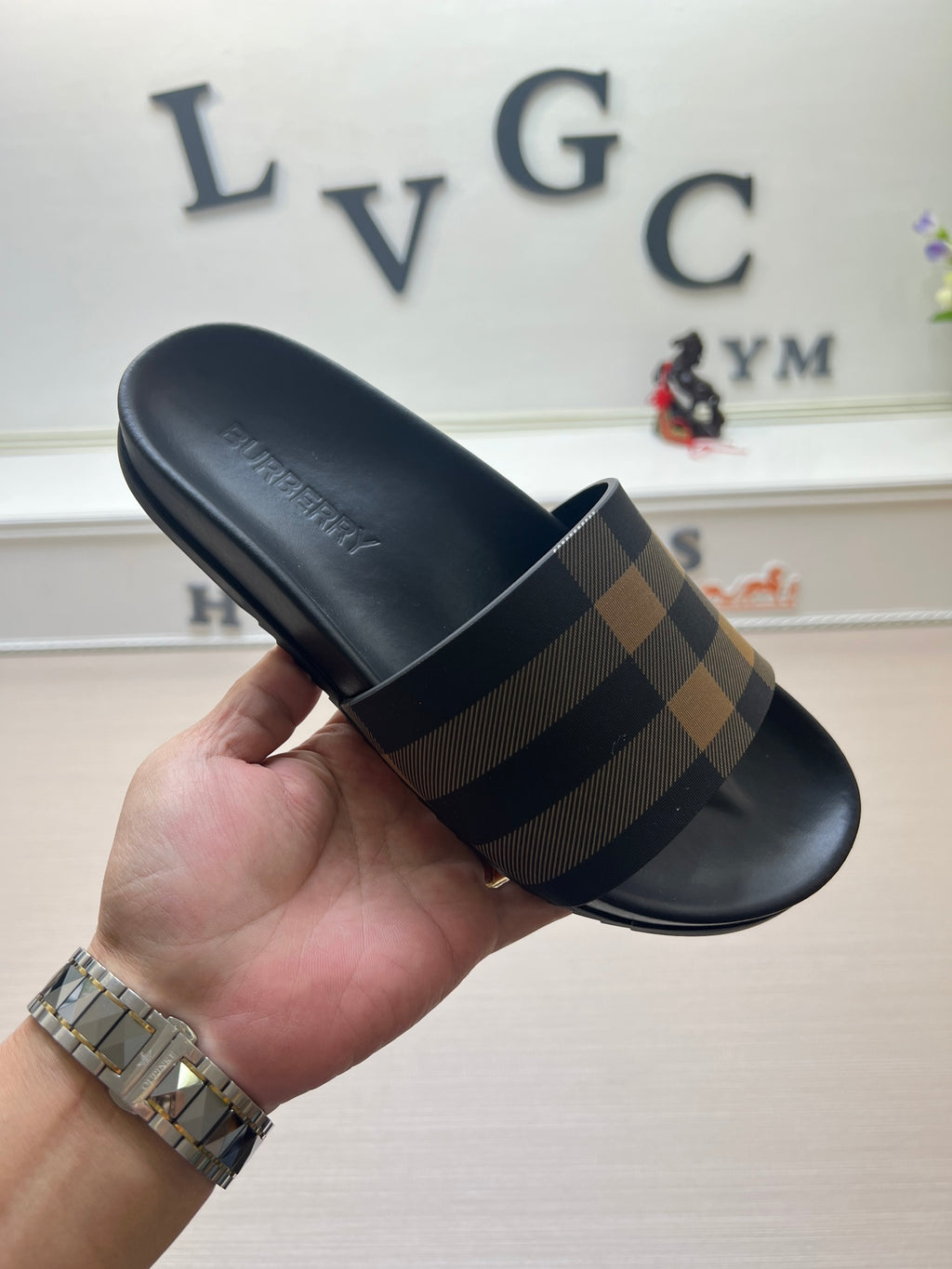 Z5ZR119 Popular slippers
