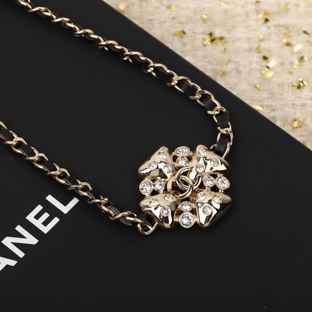 X1R75C91X Popular   Necklace
