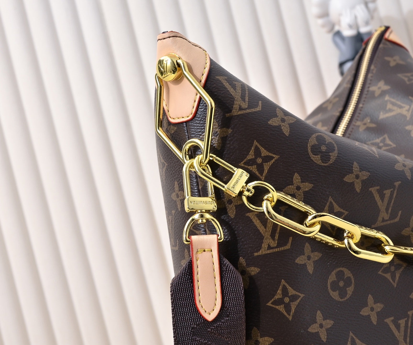 B1N36E2 Popular leather bag