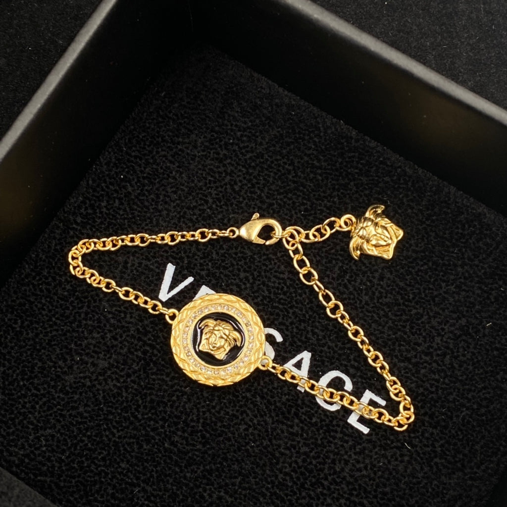X1R75V80X Popular  Necklace . Bracelets