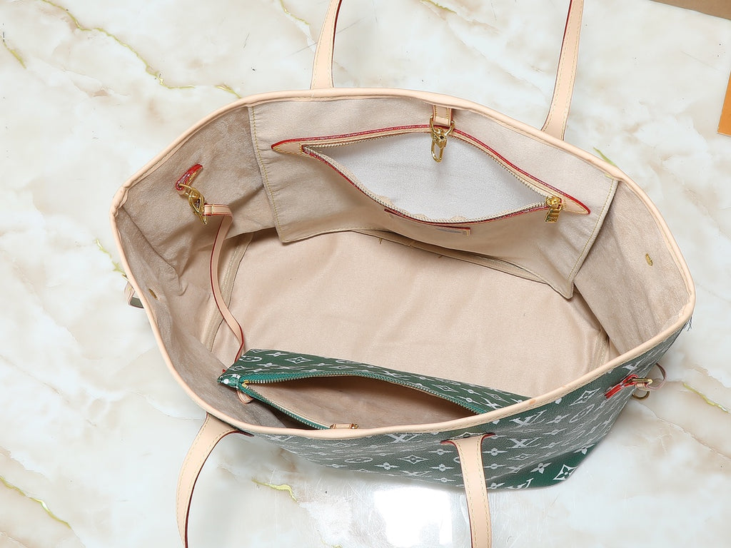 B1N175E3 Popular  leather bag
