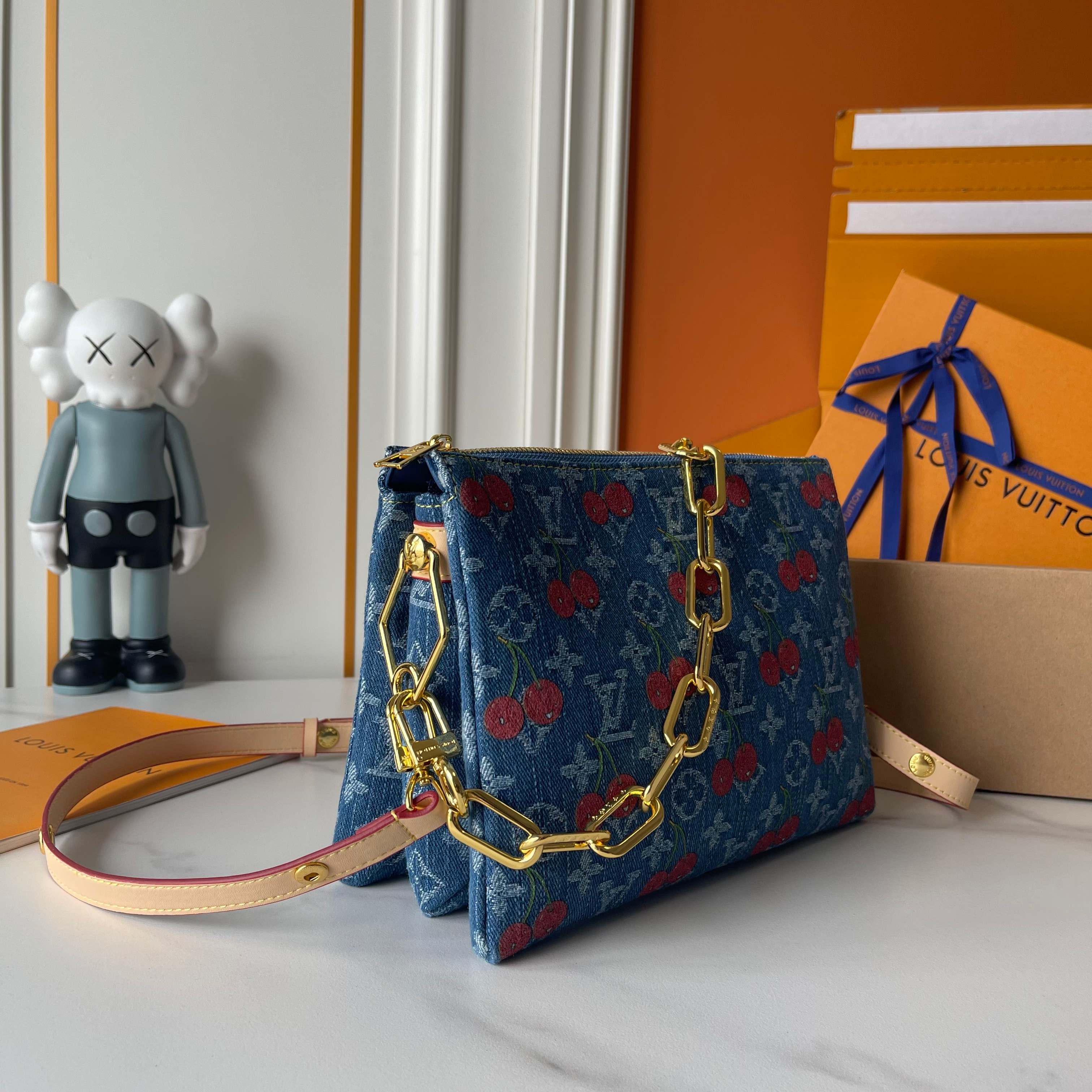 B1R15E29 Popular   bag