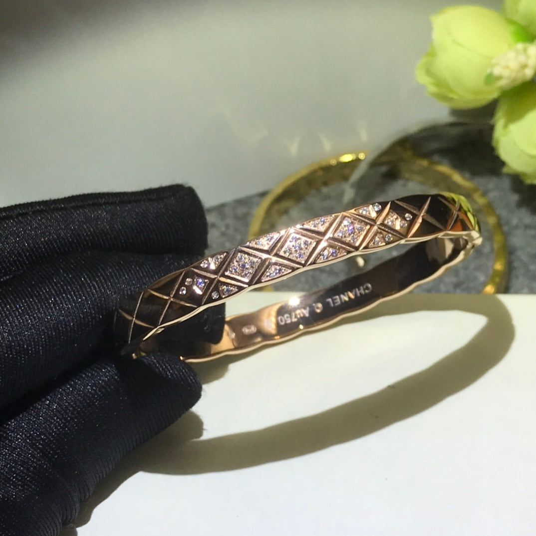 X1Q85C80K  Popular Bracelets