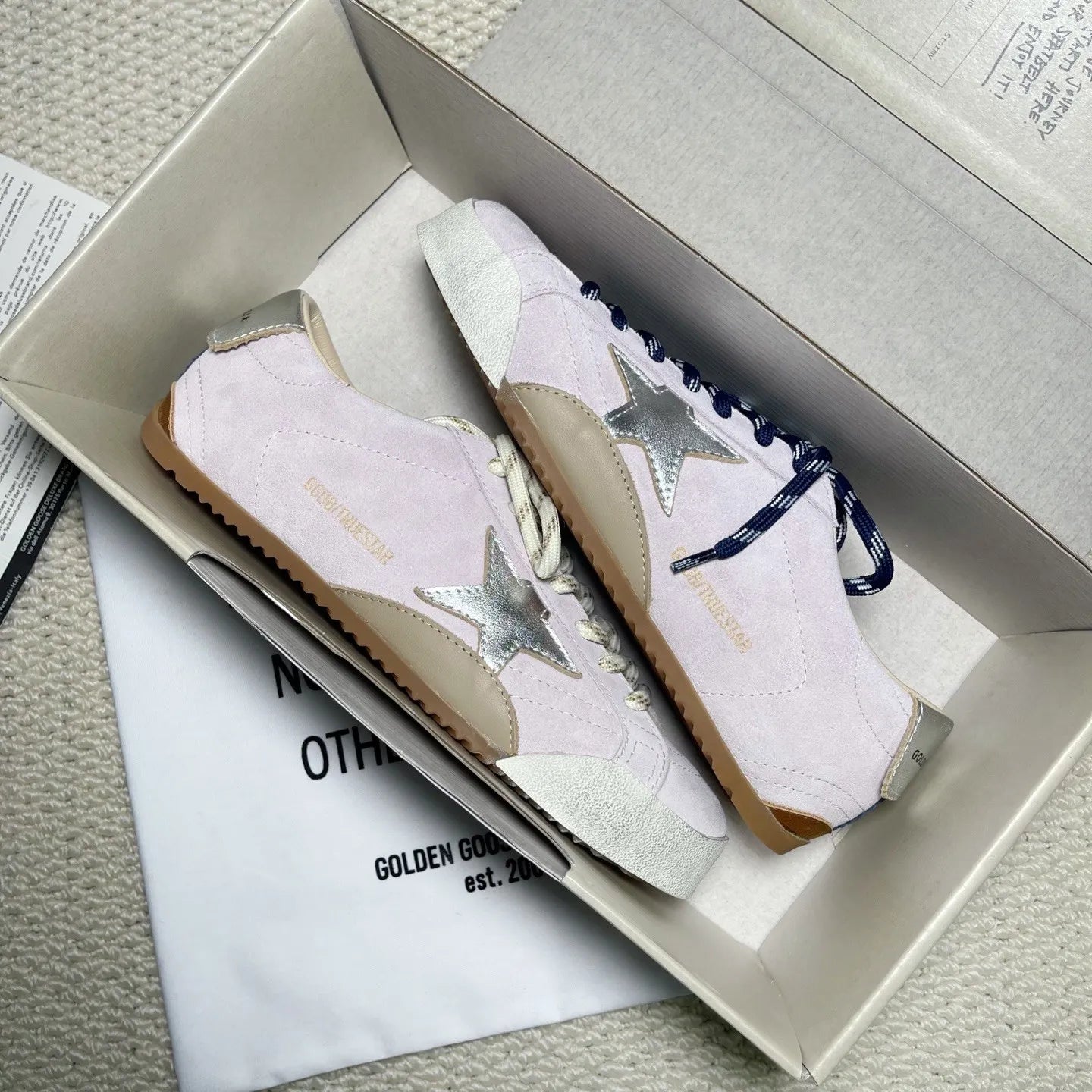Z2R76GE17 Popular high-quality shoes