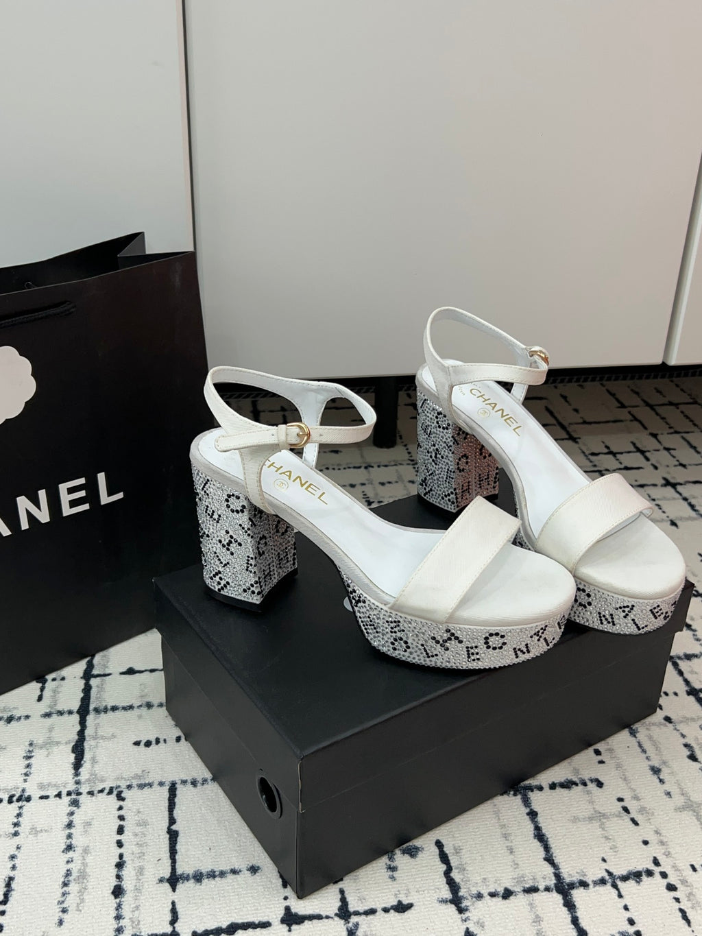 Z1ZC41 Popular High heels