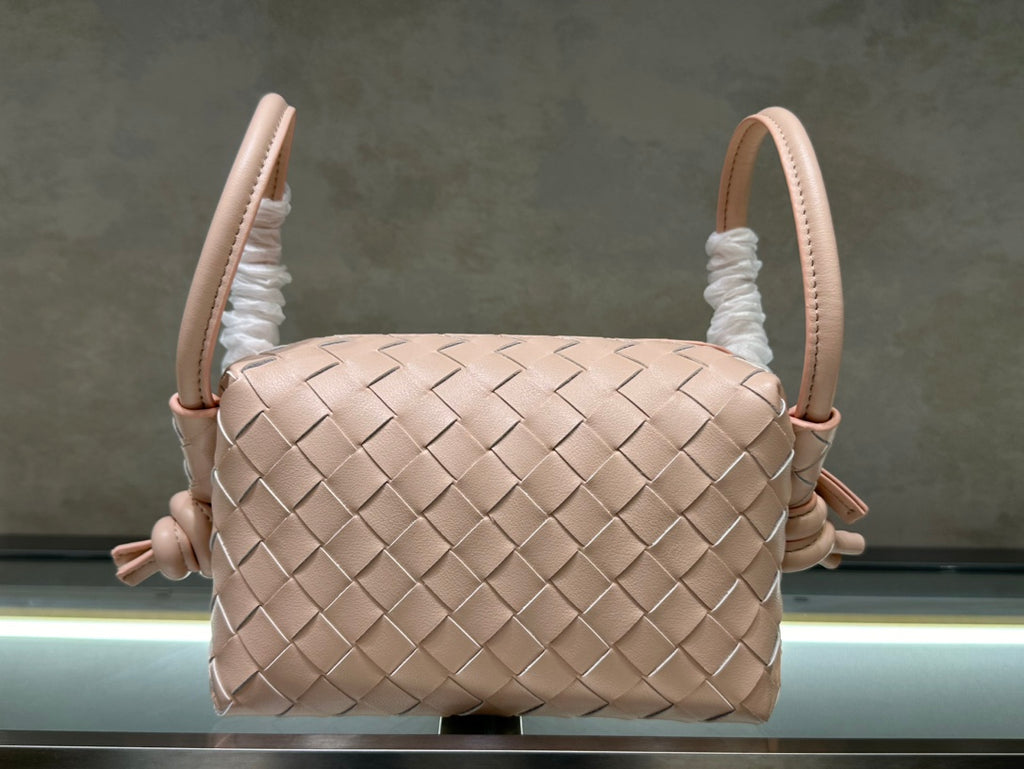B1X104A84 Popular eather bag