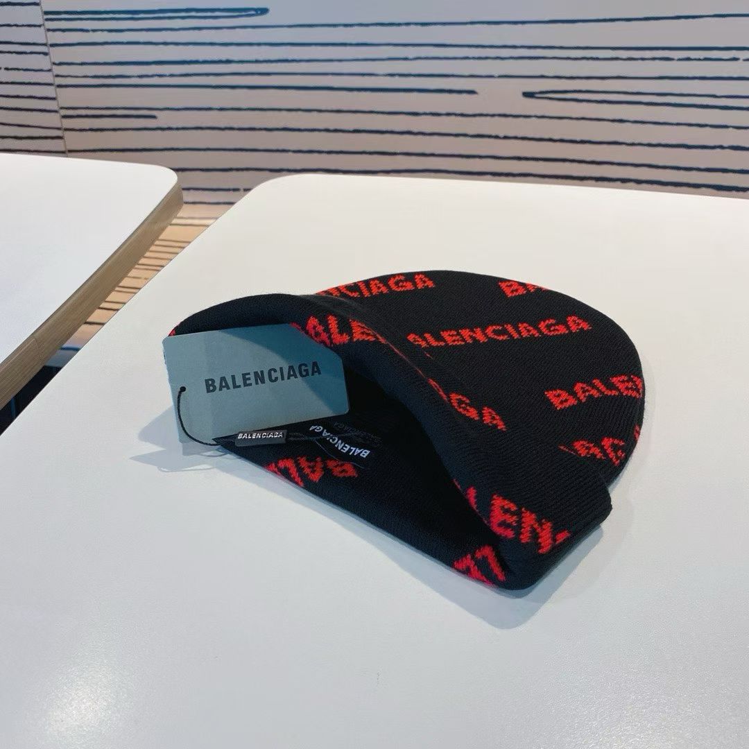 M1R86J94 Popular hats