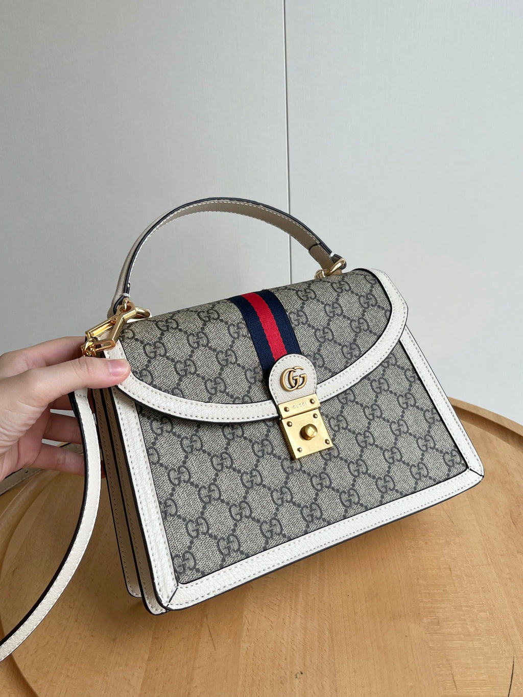 B12X64B467 Popular   leather bag