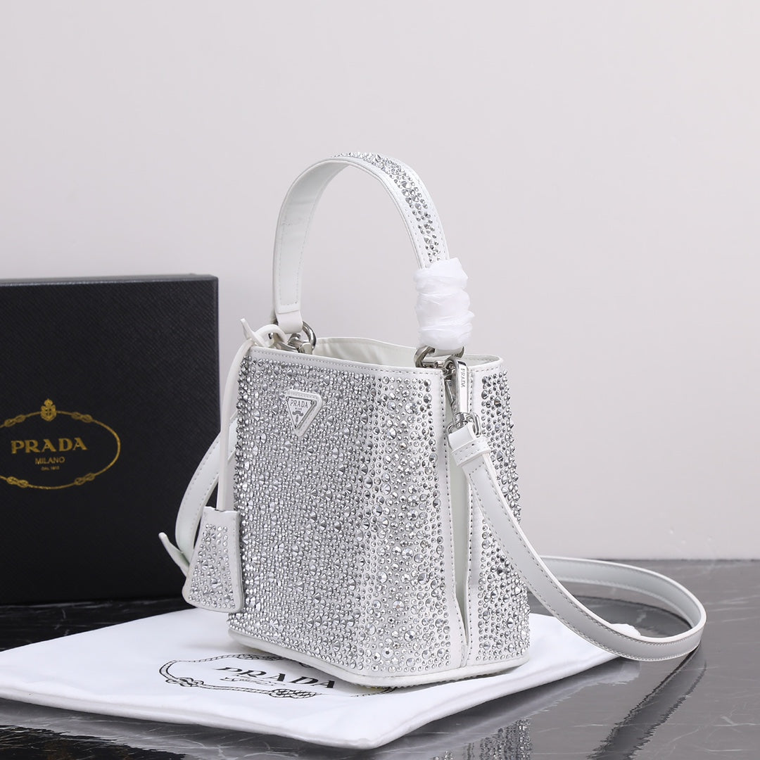 B12X44P265 Popular leather bag 