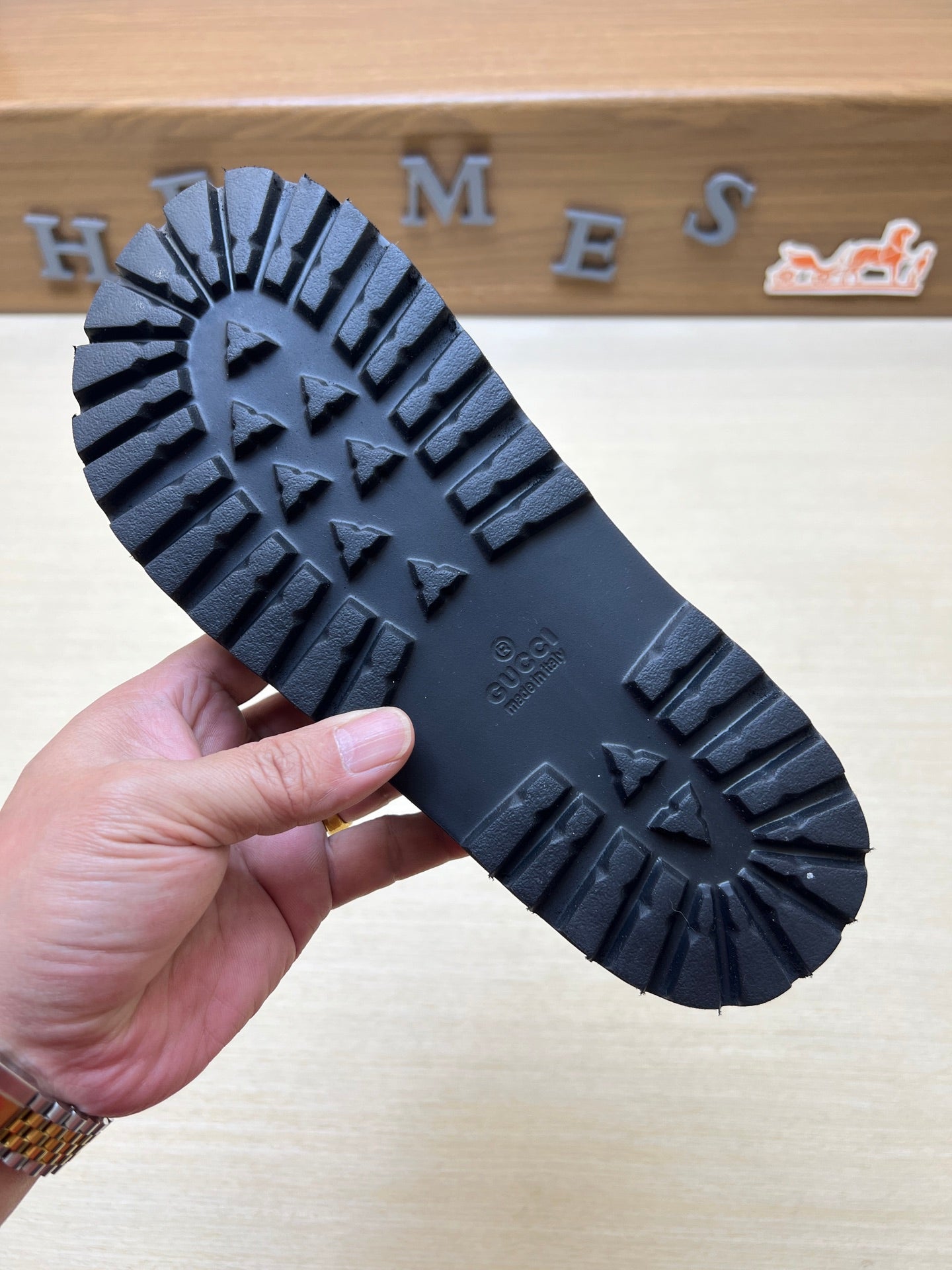 Z5R66B23 Popular  Slippers