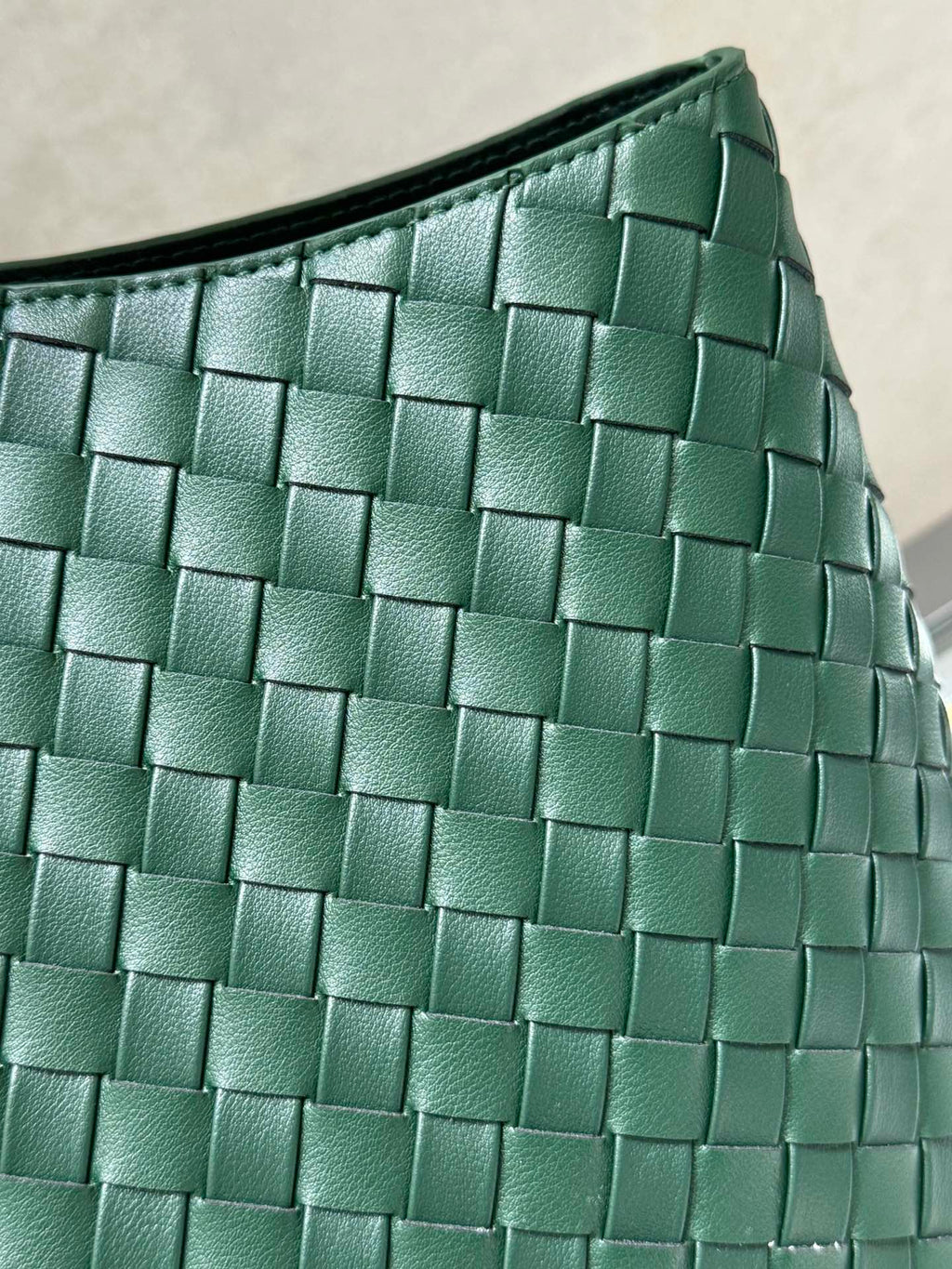 B1X104A70 Popular   High quality leather bag