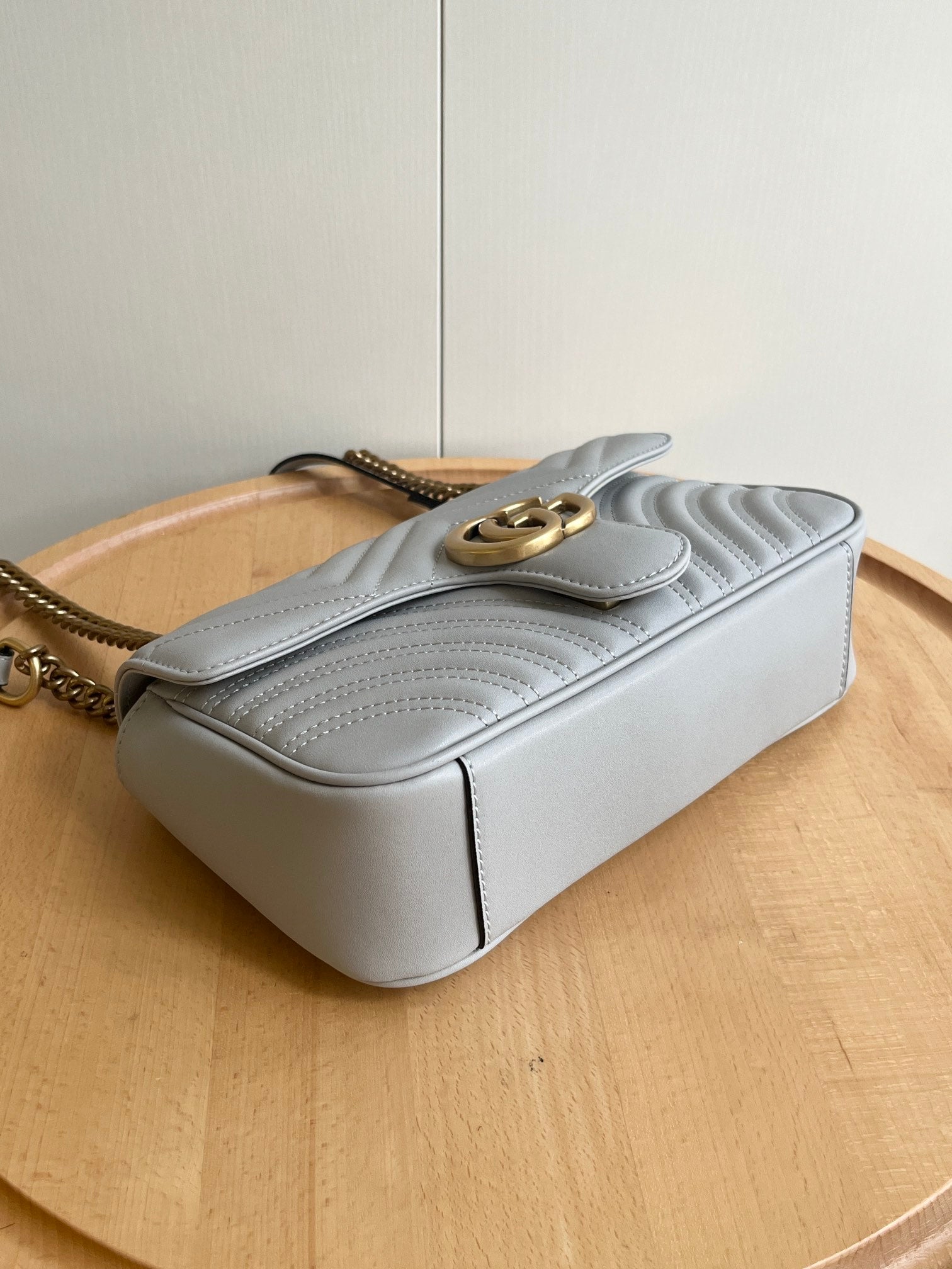 B1X54B444 Popular leather bag
