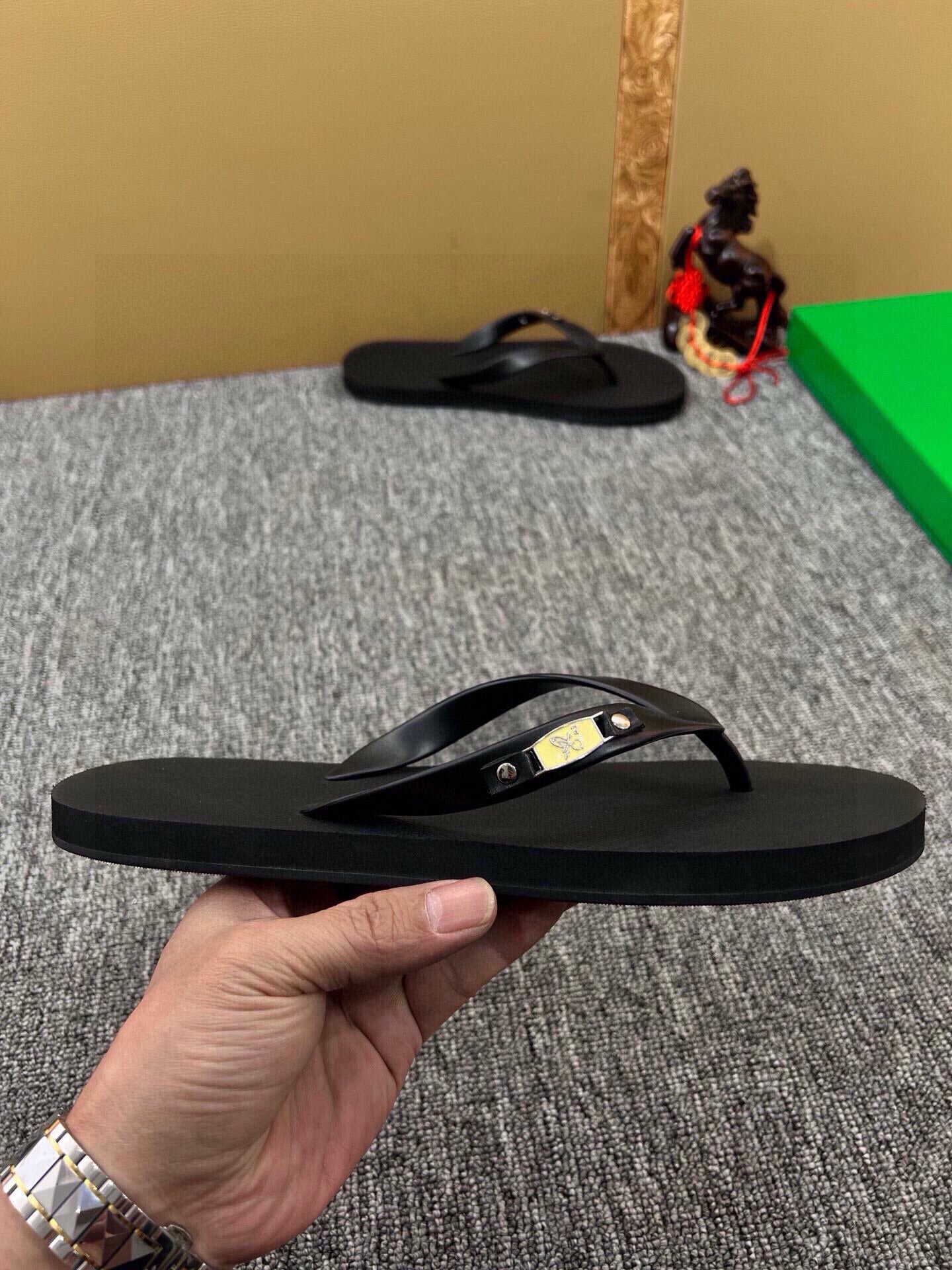 Z5Z35A293 Popular Slippers