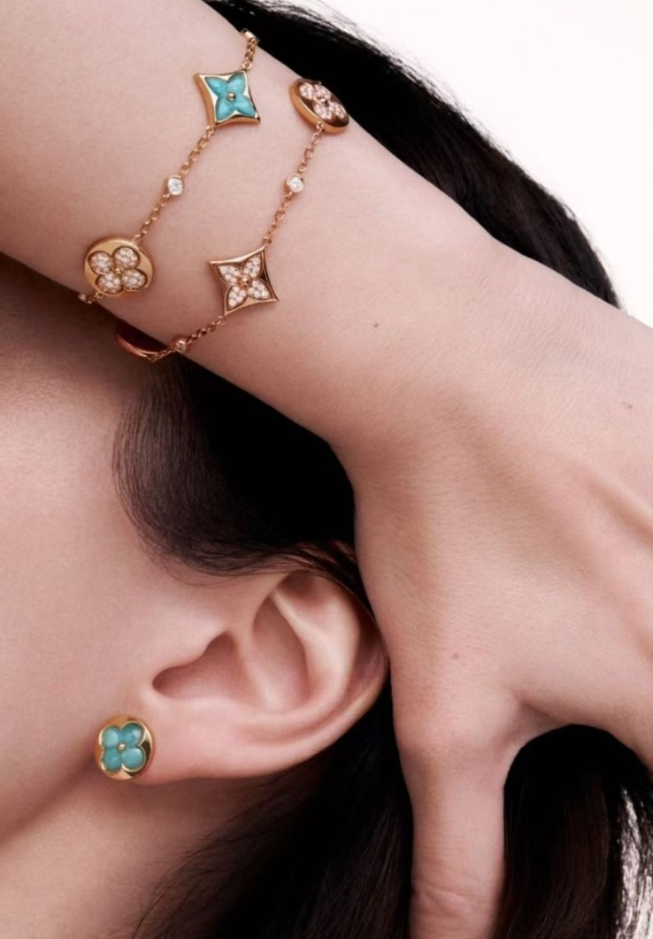 X1R95E1X Popular Bracelets and Earrings