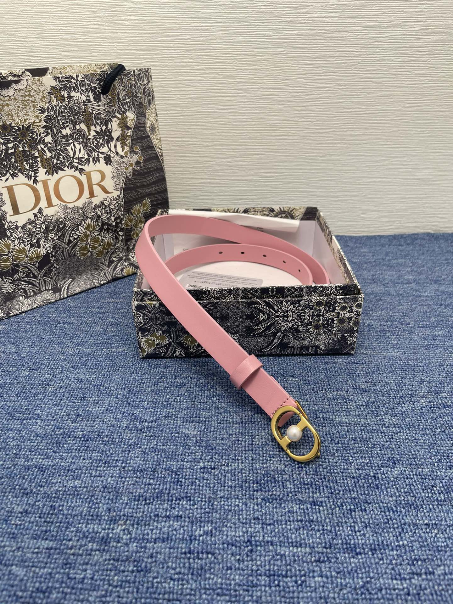 P1R55D198 Popular   High quality belt With full package
