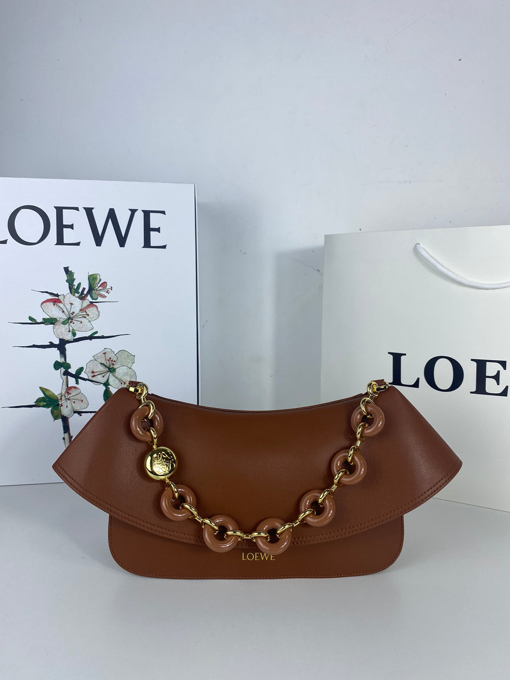 B1R66A10 Popular leather bag