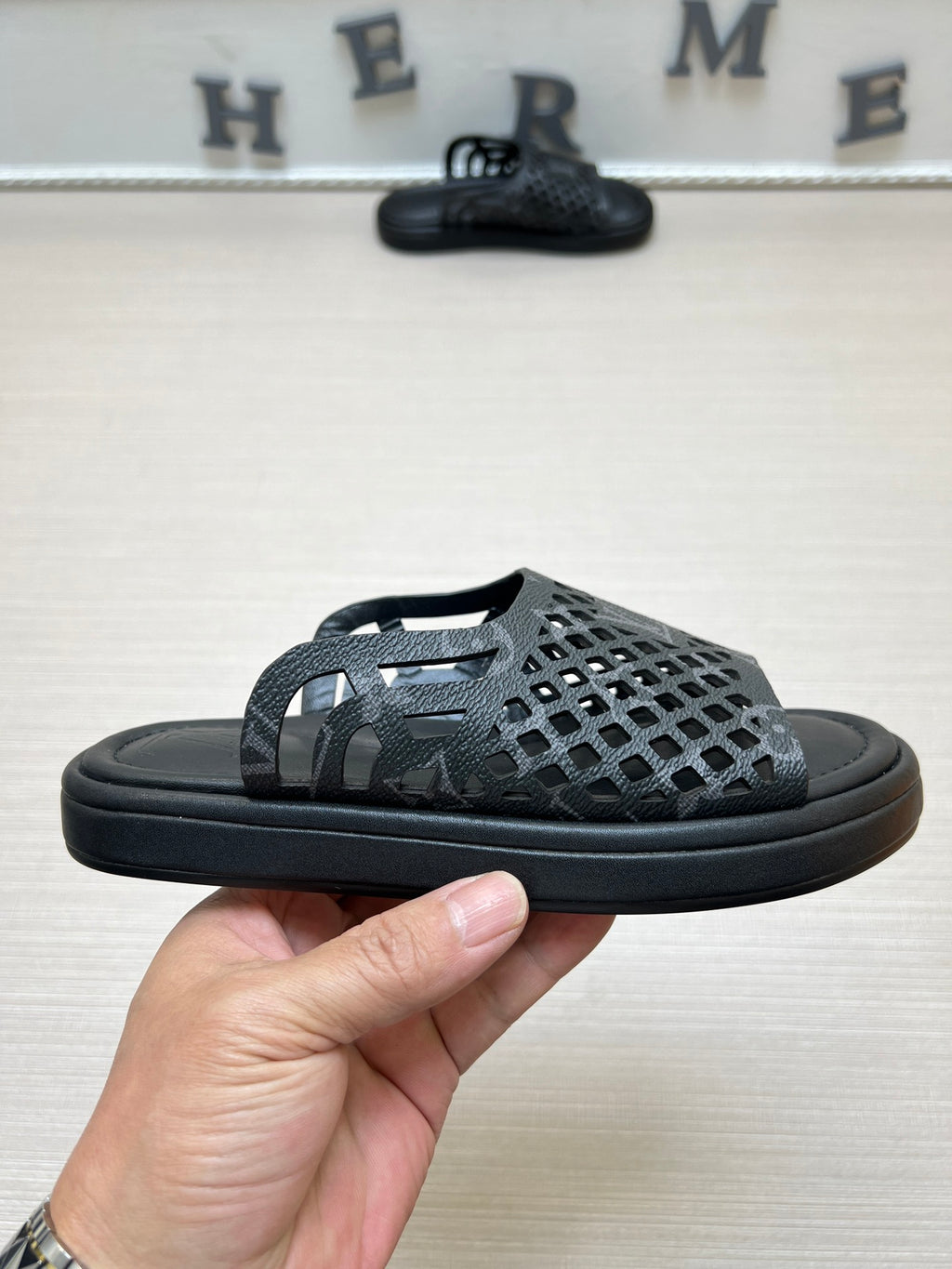 Z5ZE83 Popular slippers