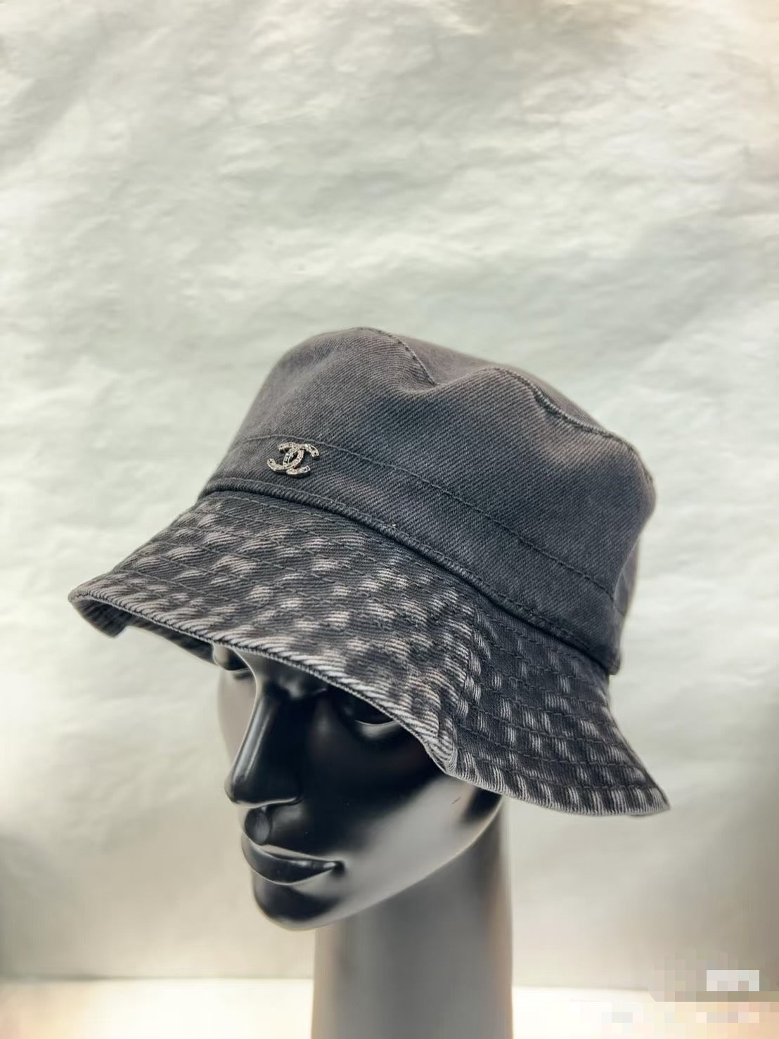 M1N65C20 Popular hats