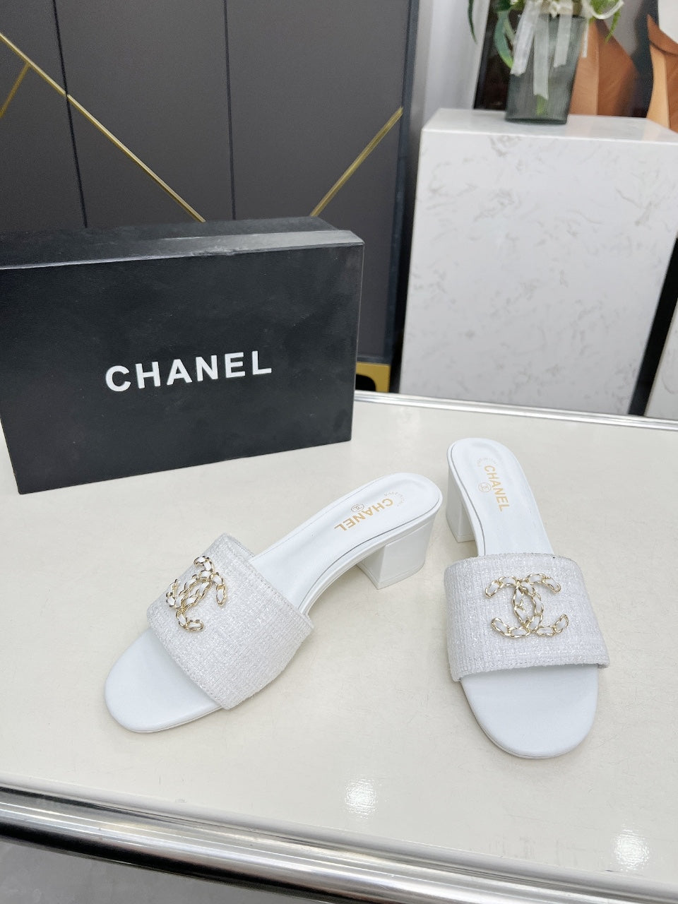 Z2Q55B30 Popular high-quality  Shoes
