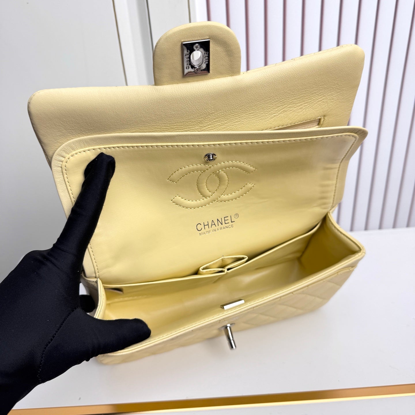 B1R76C14 Popular leather bag