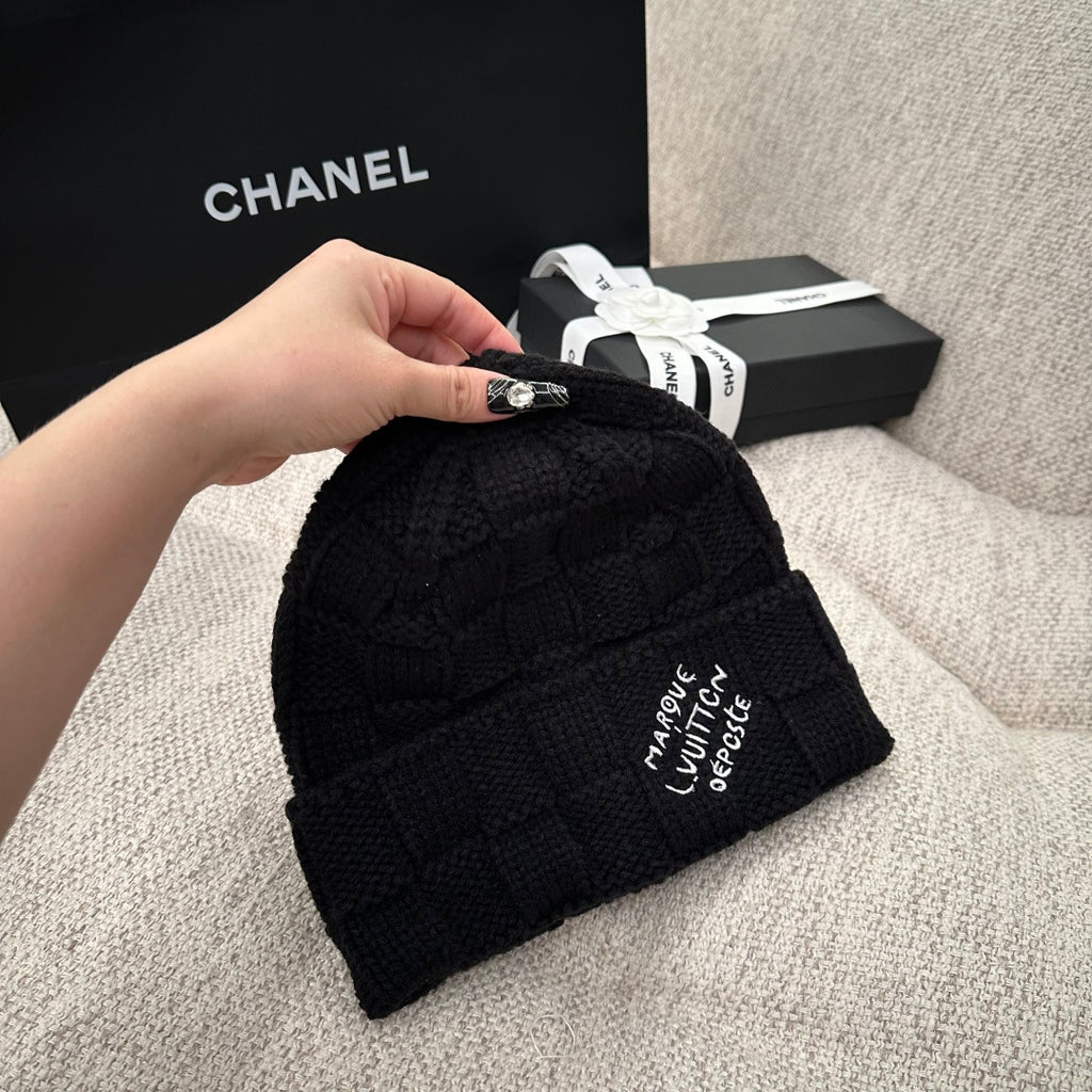 M1R86E9 Popular hats