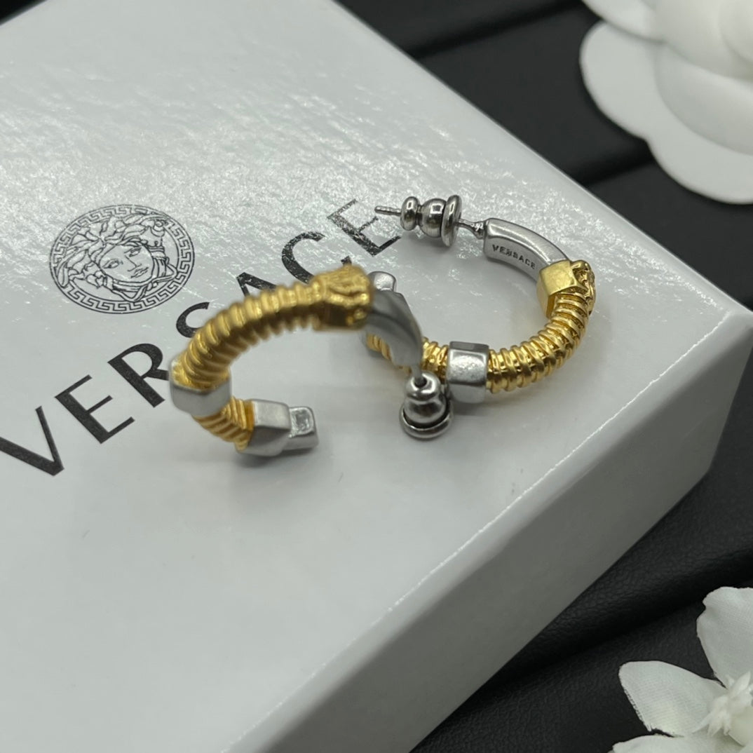 X1Z94V667E Popular  Earrings