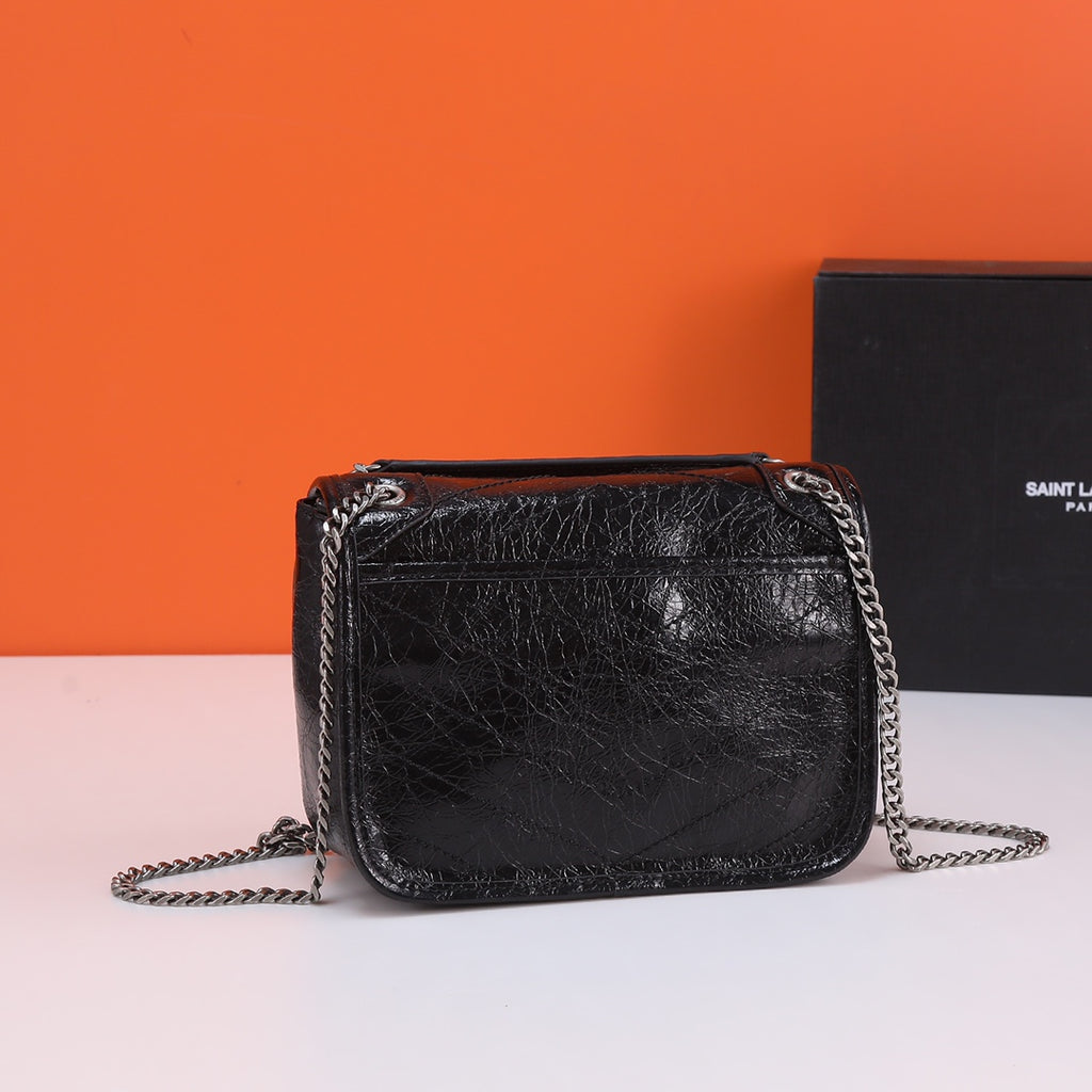 B1X33SL17 Popular  leather bag 