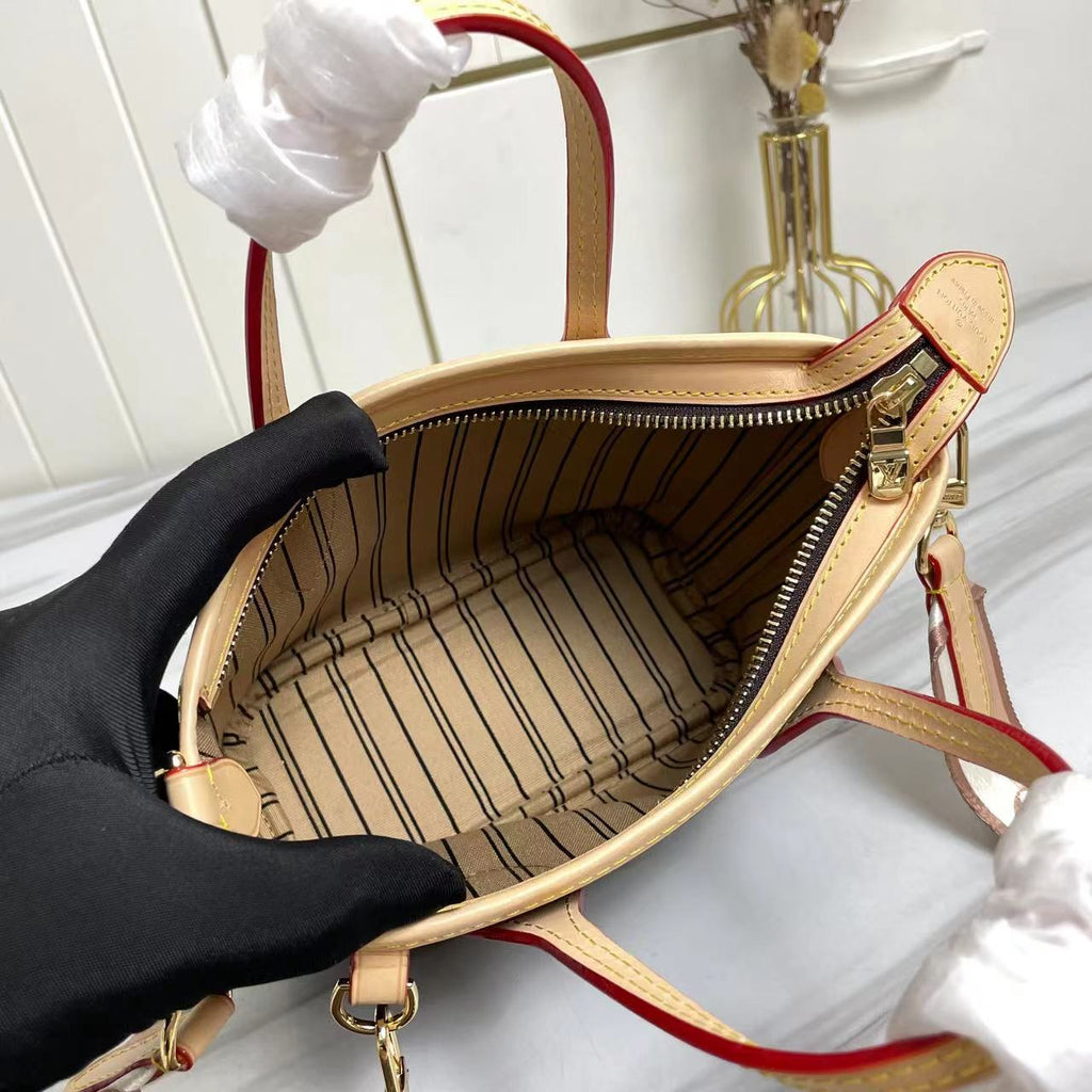 B12X93E85 Popular leather bag 