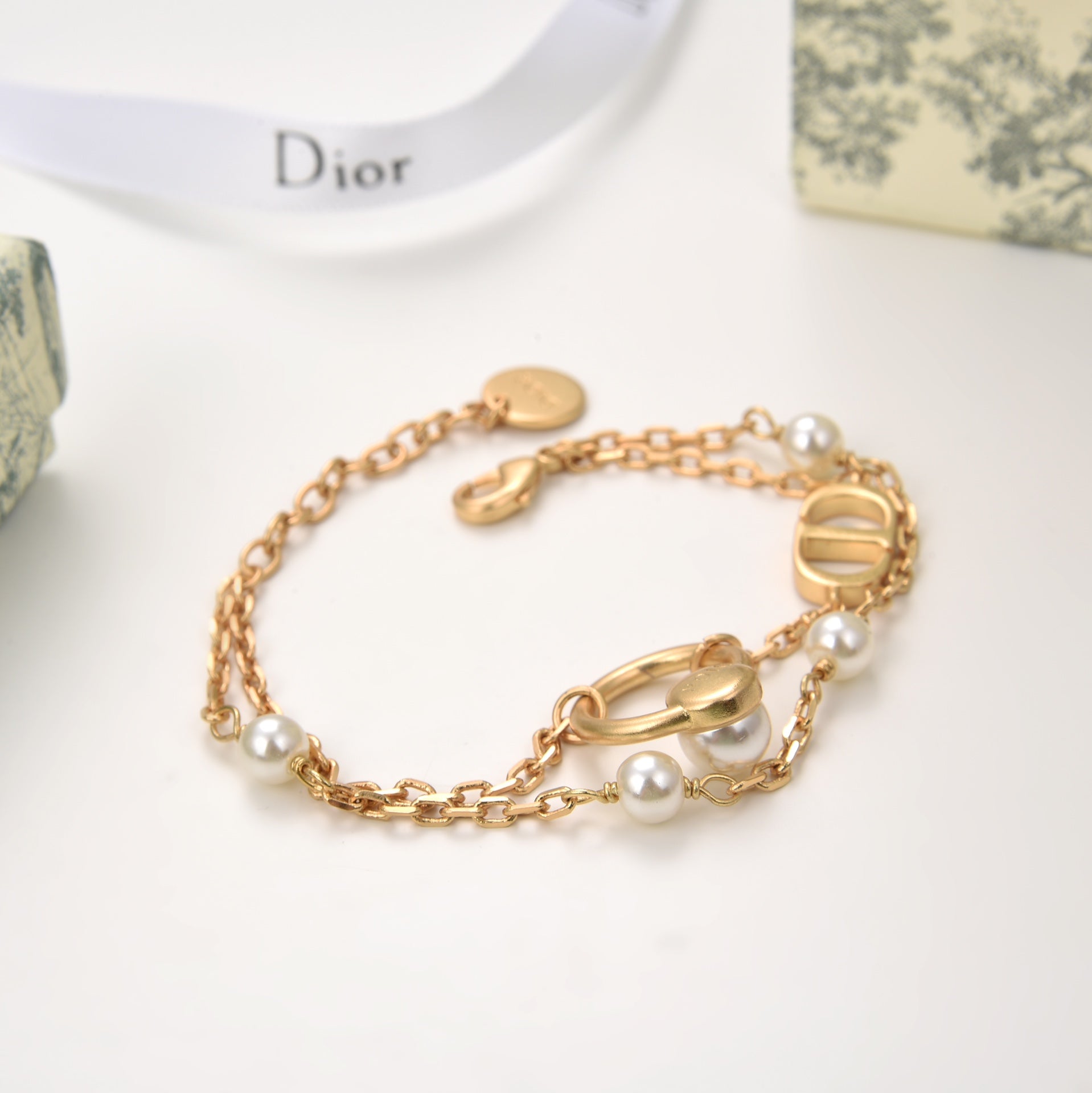 X1N83D247K  Popular Bracelets