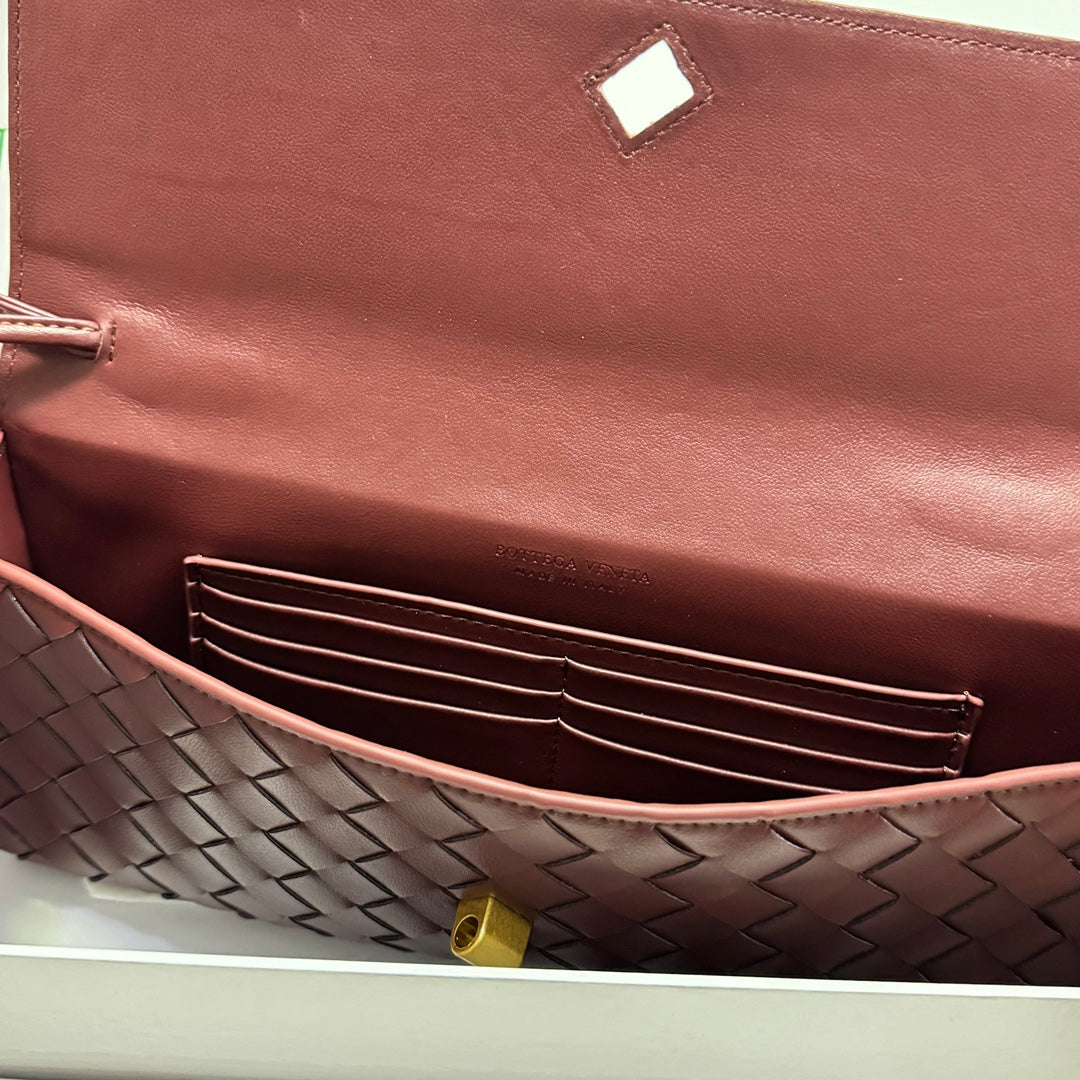 B1X44A380 Popular  leather bag 